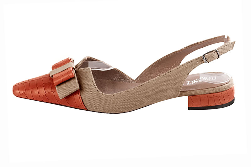 Terracotta orange and tan beige women's open back shoes, with a knot. Tapered toe. Flat block heels. Profile view - Florence KOOIJMAN